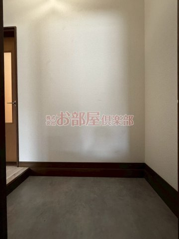 タプロコート参番館の玄関|シンプルで使いやすい玄関です