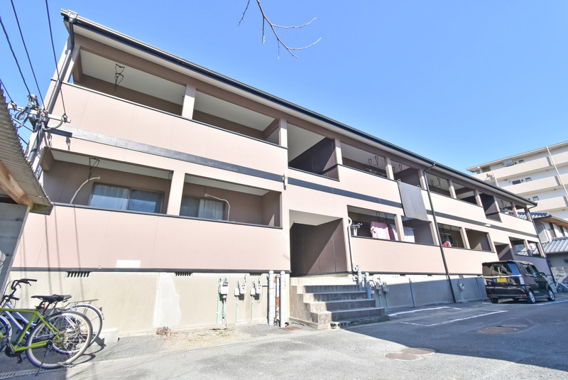 タプロコート参番館