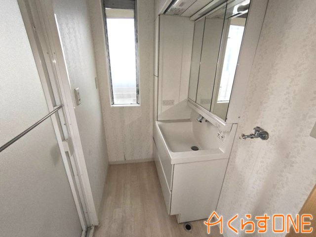 【洗面所】 | 静かなエリアの平屋中古住宅／姫路市緑台1丁目