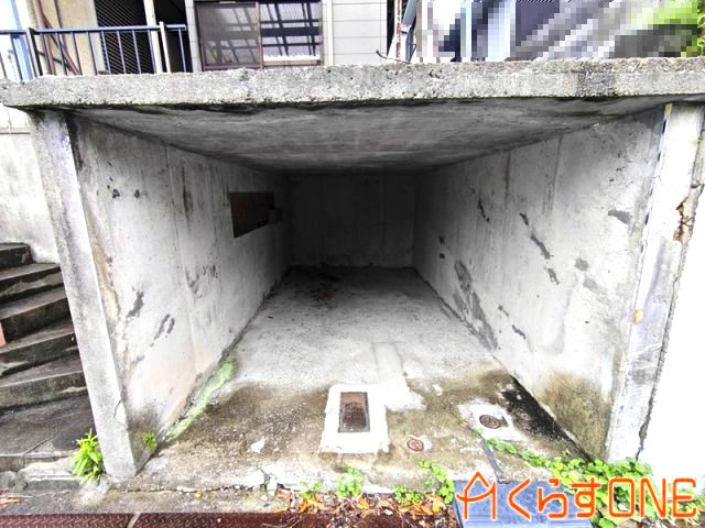 【駐車場】 | 静かなエリアの平屋中古住宅／姫路市緑台1丁目