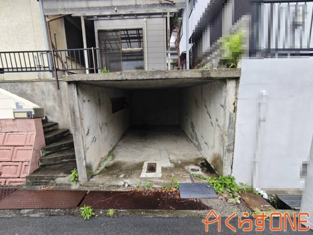 【駐車場】 | 静かなエリアの平屋中古住宅／姫路市緑台1丁目