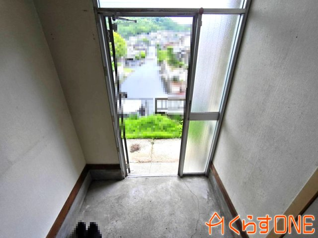 【玄関】 | 静かなエリアの平屋中古住宅／姫路市緑台1丁目