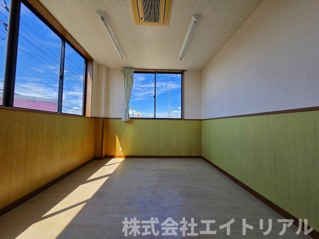 本巣郡北方町芝原中町3丁目　貸店舗の内装|2階