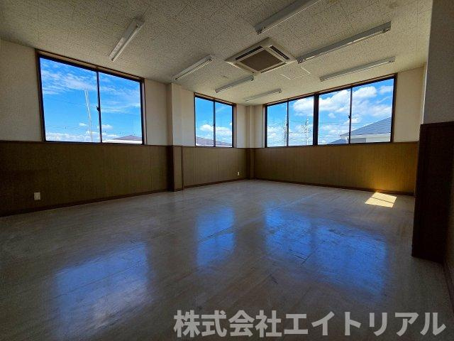 本巣郡北方町芝原中町3丁目　貸店舗の内装|2階
