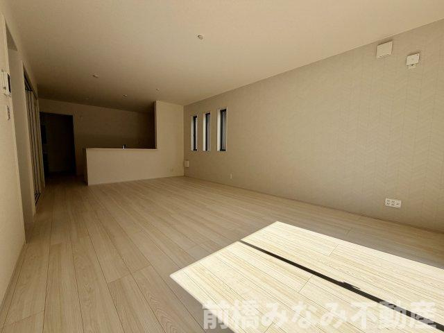 【新築】前橋市富士見町時沢第3　７号棟(全１１棟)　クリエートの家　新築建売分譲の居間・リビング|おしゃれなリビングです