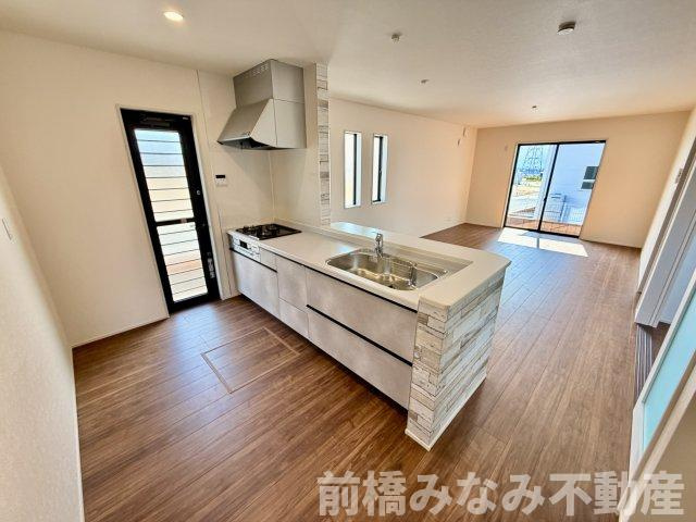 【新築】前橋市富士見町時沢第3　１号棟(全１１棟)　クリエートの家　新築建売分譲のキッチン|お料理しやすいキッチンです