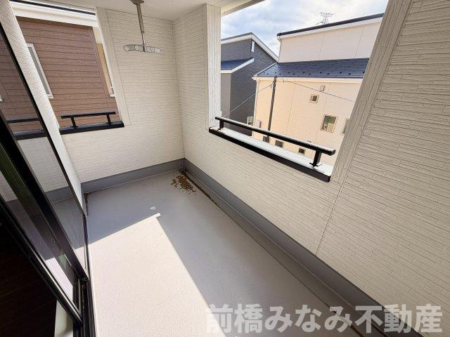 【新築】前橋市富士見町時沢第3　６号棟(全１１棟)　クリエートの家　新築建売分譲のバルコニー|落ち着いた時間を過ごせるバルコニーです