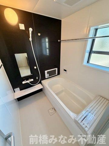 【新築】前橋市富士見町時沢第3　９号棟(全１１棟)　クリエートの家　新築建売分譲の浴室|きれいなお風呂です