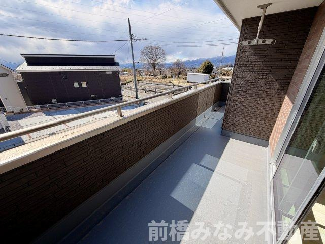 【新築】前橋市富士見町時沢第3　９号棟(全１１棟)　クリエートの家　新築建売分譲のバルコニー|バルコニーからの眺めを楽しみながら食事をしませんか