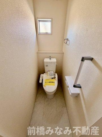 【新築】前橋市富士見町時沢第3　９号棟(全１１棟)　クリエートの家　新築建売分譲のトイレ|コンパクトで使いやすいトイレです