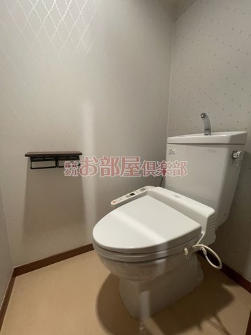 ロッヂングスオークのトイレ|ゆったりとした空間のトイレです