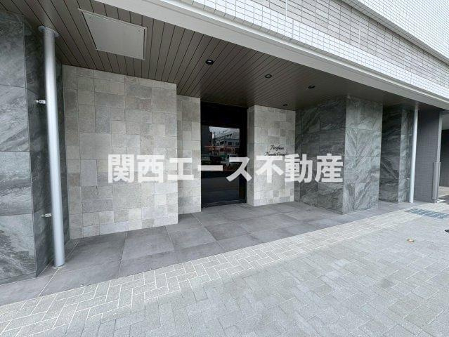 【エントランス】 | MAXIV大阪長田
