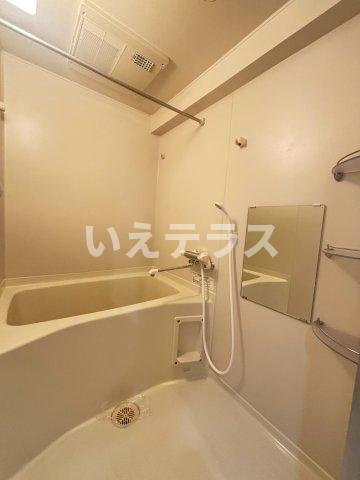 リアンジェ兵庫本町の浴室