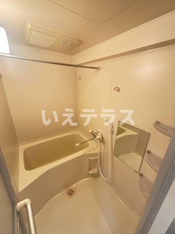 リアンジェ兵庫本町の浴室