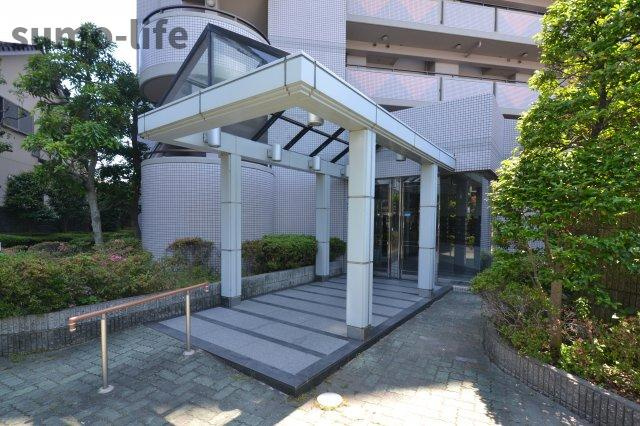 サンマンションアトレ北園田のエントランス