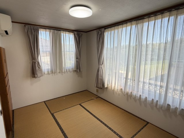 山田町塙沢戸建の和室