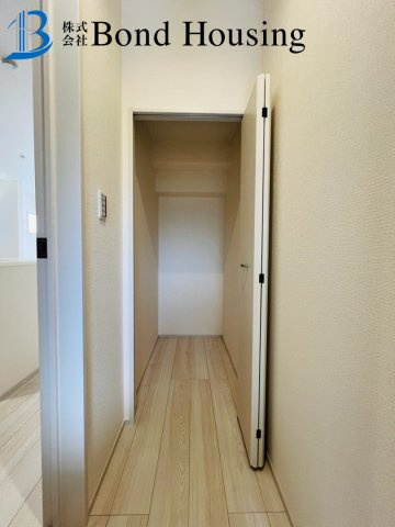 収納豊富　LDK17帖　西区狩場台２丁目　2号棟　新築戸建のその他