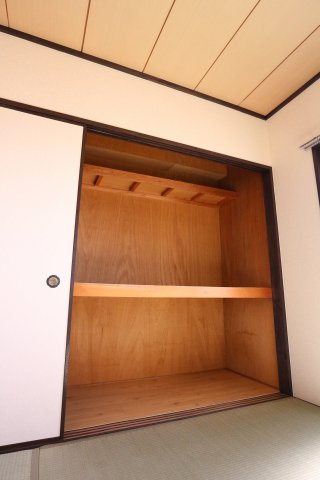 ドムールコスモス美山台の収納