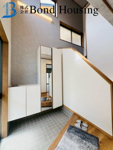 駐車スペース4台あり　伊川谷町有瀬　中古戸建
