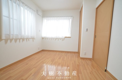 【洋室】 | 座間市ひばりが丘1丁目　中古戸建て【仲介手数料無料】 | 2階　洋室3