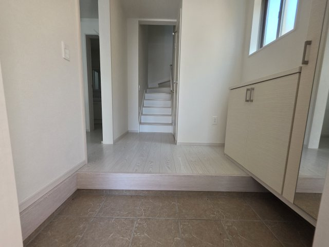 【玄関】 | 加古川市平岡町新在家新築