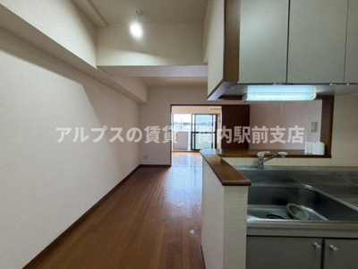 【内装】 | YAYOI COURT