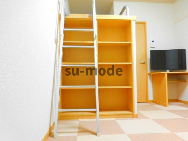リブラレジデンス茨木の収納