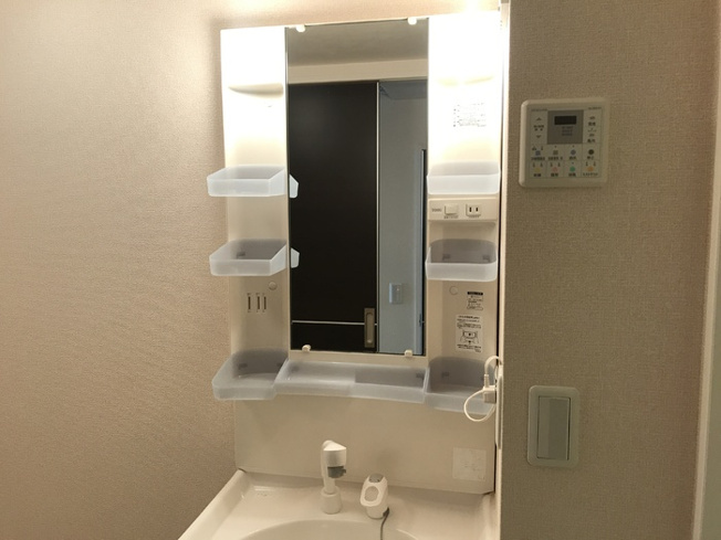 【独立洗面台】 | ※同施工会社のイメージ写真※