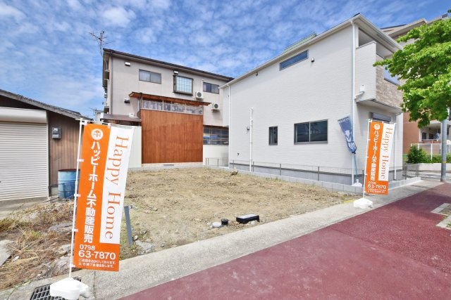 ケイアイ荻野3丁目新築一戸建て│4LDK+駐車1台可