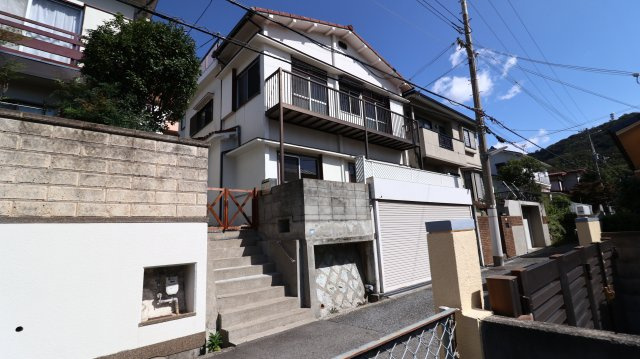 塩屋台２丁目戸建の外観