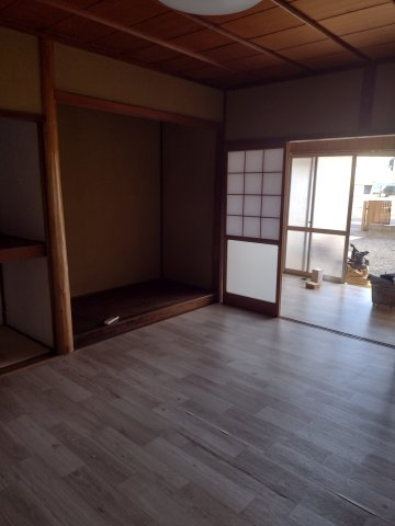 UI南本庄の居間・リビング