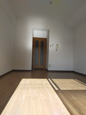 フルリール松浦の居間・リビング