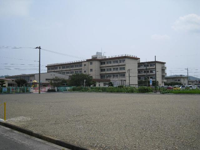 愛瑠の周辺|新涯市立小学校まで404ｍ