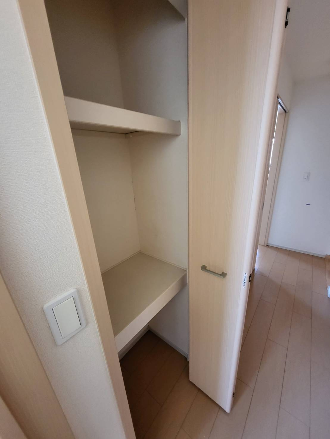 シャルムメゾン曙Bの収納|※掲載写真は同タイプ住戸の参考写真です。間取り・内装等が異なる場合があります。現況を優先します。