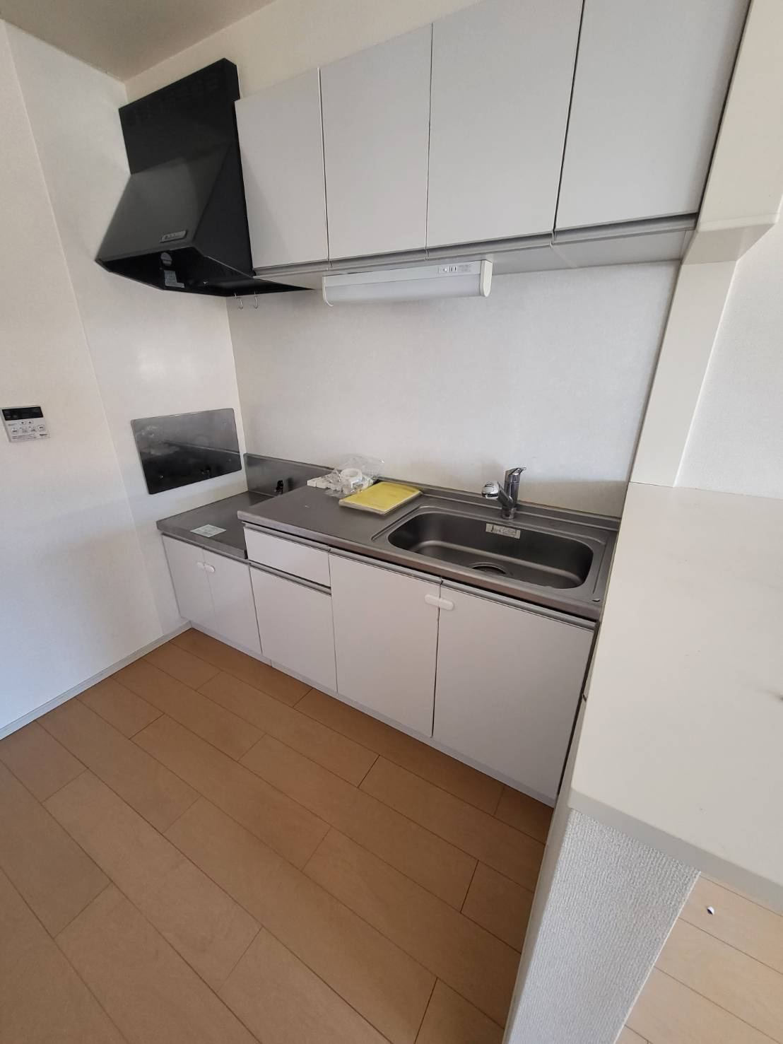 シャルムメゾン曙Bのキッチン|※掲載写真は同タイプ住戸の参考写真です。間取り・内装等が異なる場合があります。現況を優先します。
