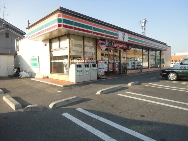ベル・グラースの周辺|セブンイレブン福山新涯3丁目店（コンビニ）まで211ｍ