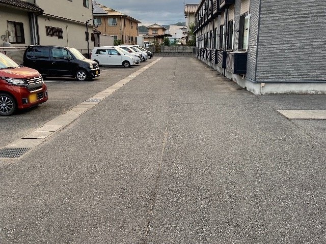 レオパレスミスフィッツのその他