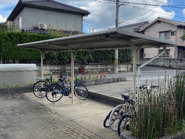 レオパレスミスフィッツのその他