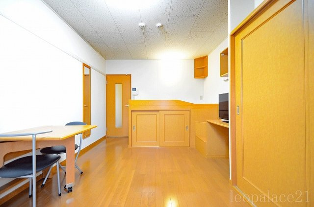 レオパレスはばたけの寝室|備品や設備仕様は号室等により異なります。現地をご確認下さい。