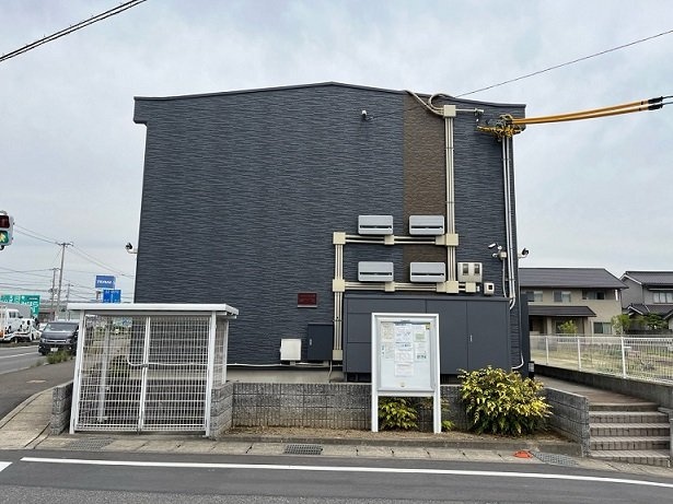 レオパレスエスターテベントの外観|2024/04外壁塗装