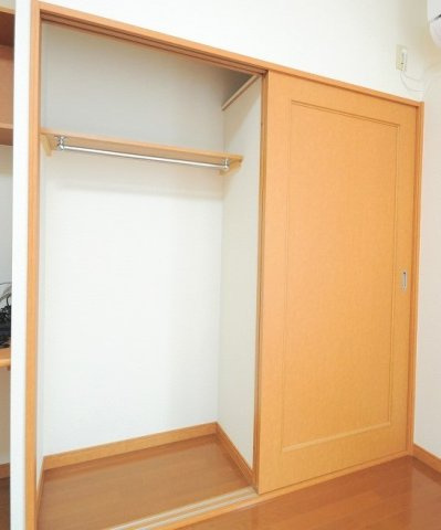 レオパレスサンフルールの内装