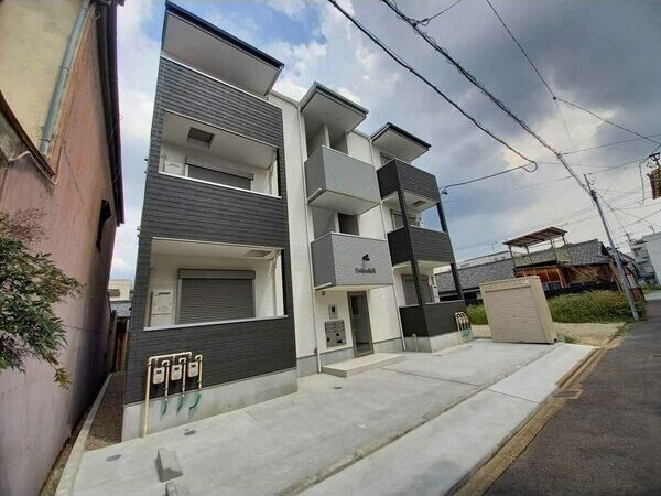 Delica黒川の外観