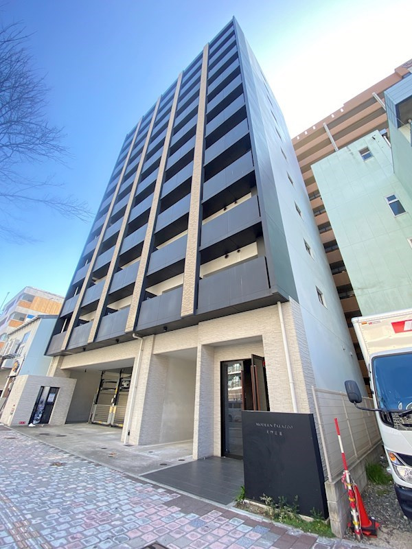 MODERN PALAZZO天神北Ⅱの外観