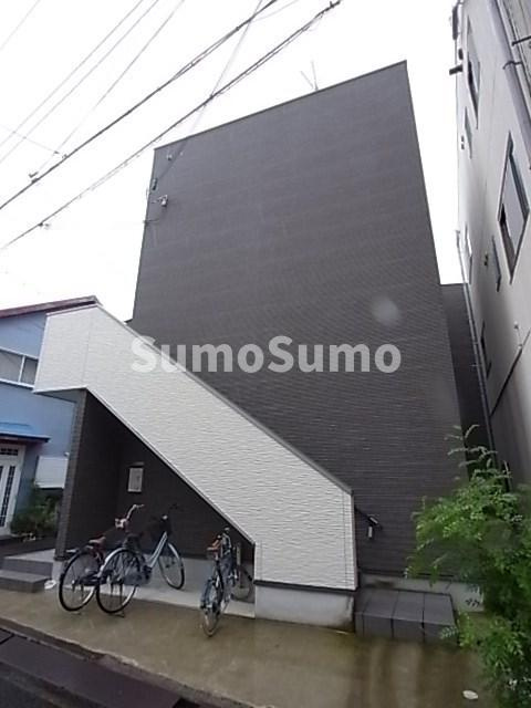 エルマールの外観|外観は落ち着いています