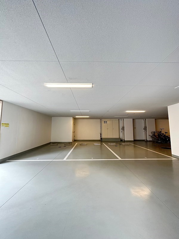 スプランディット王子公園の駐車場