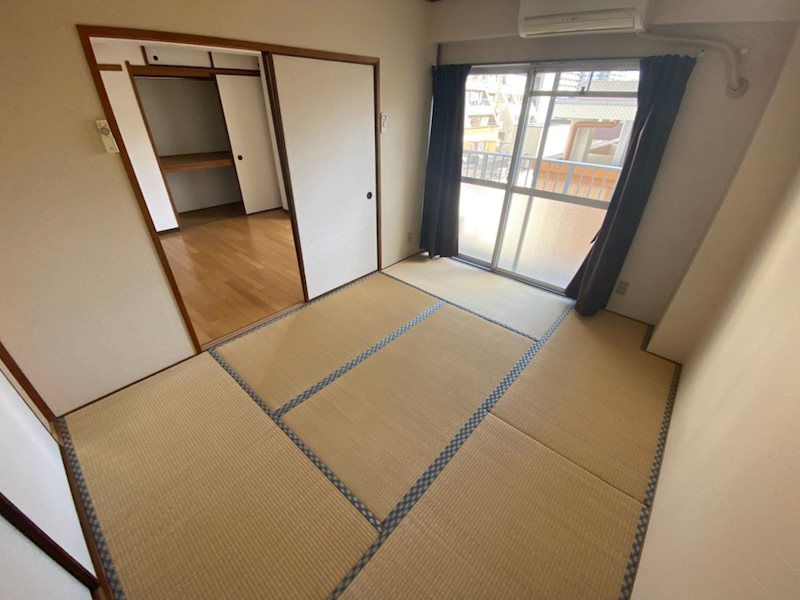 進藤ビルの寝室