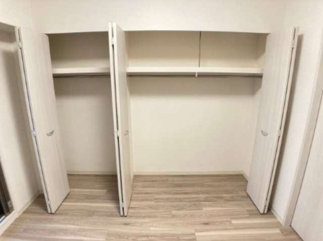 プレサンス心斎橋ニストの収納