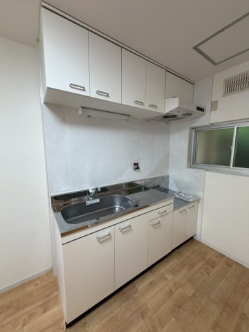 岡本梅林住宅５号棟のキッチン
