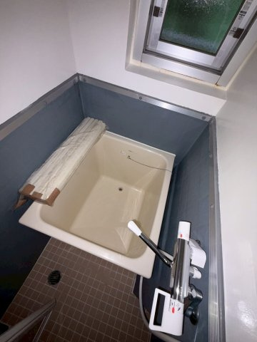 岡本梅林住宅５号棟の浴室
