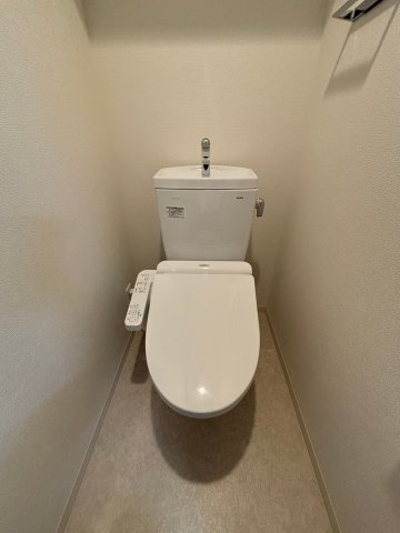 エステムコート難波Ⅶビヨンドのトイレ